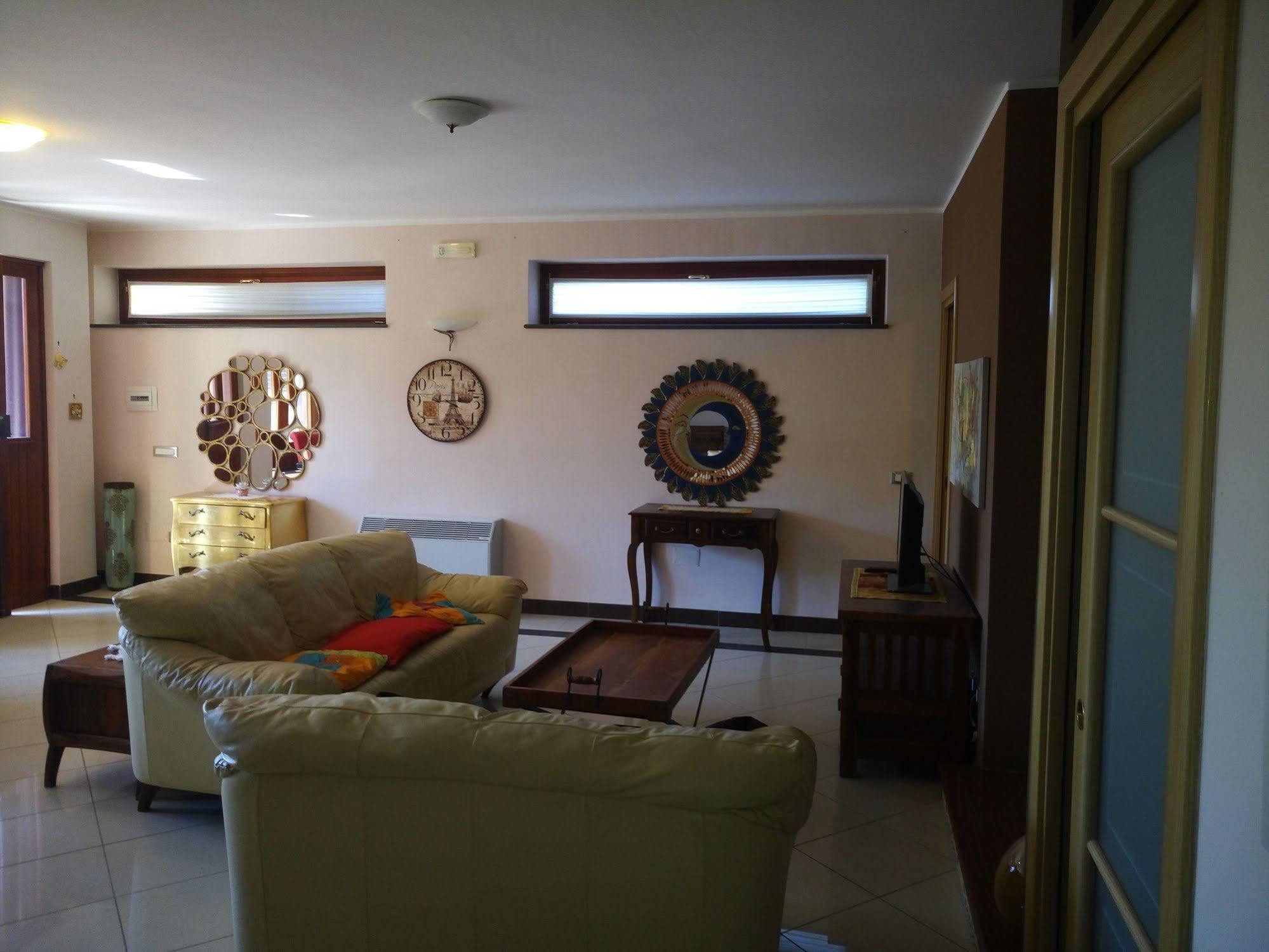 Villa Le Giare Ospitalita Diffusa Аджерола Екстер'єр фото